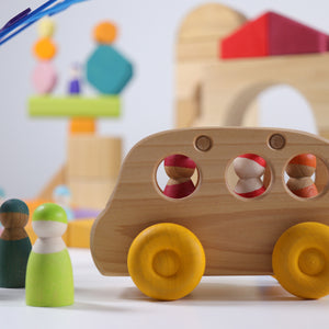 Grimm's Spiel und Holz Bus