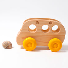 Grimm's Spiel und Holz Bus